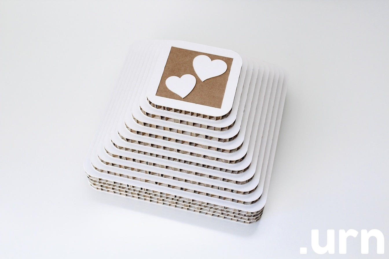 Lemmiklooma urn AURORA