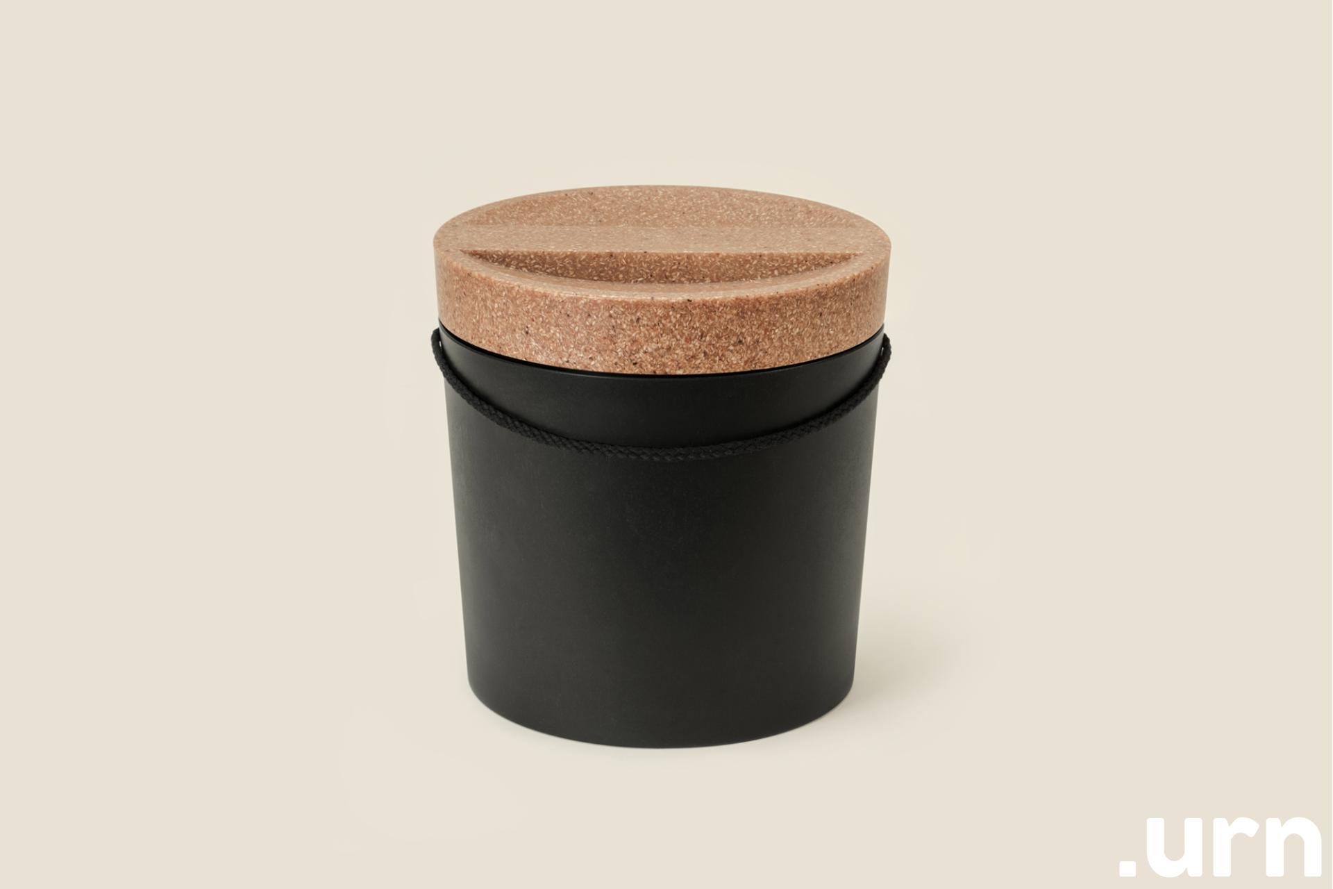 Kaarna Natural Must 0078