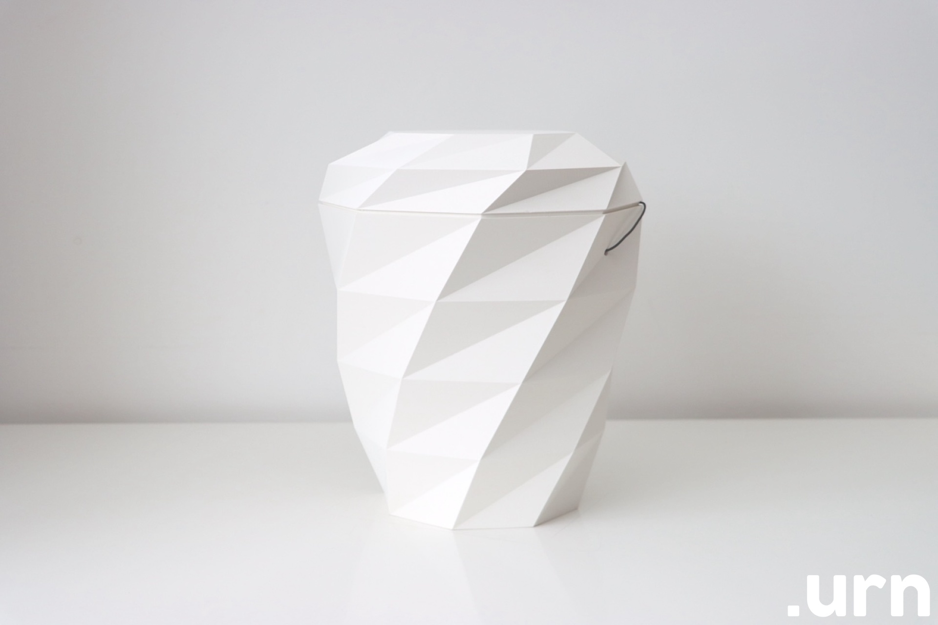 Biourn Polygon valge 0072