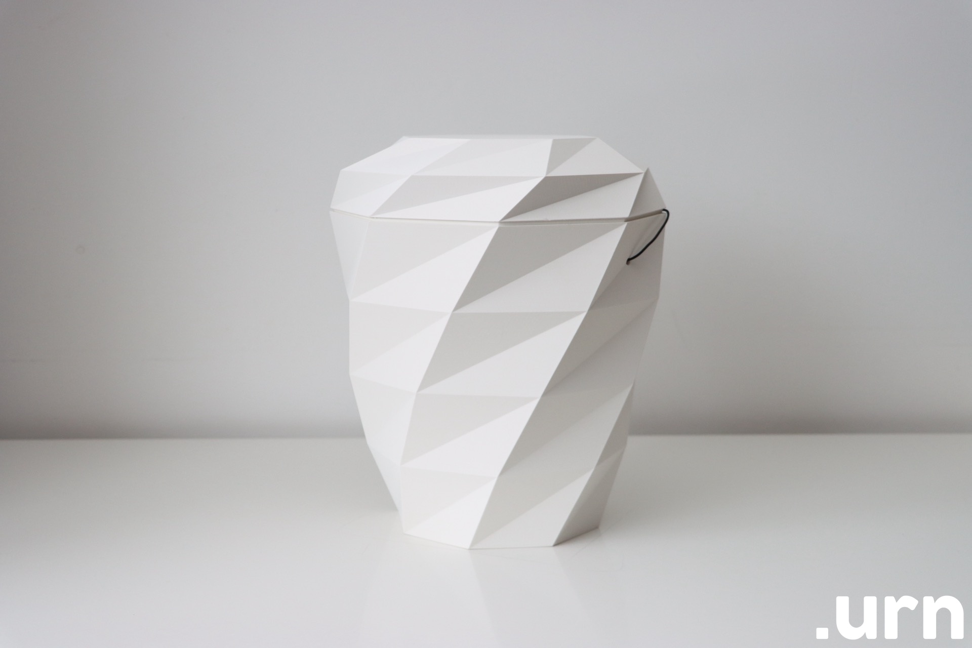 Biolagunev urn Polygon valge 0072