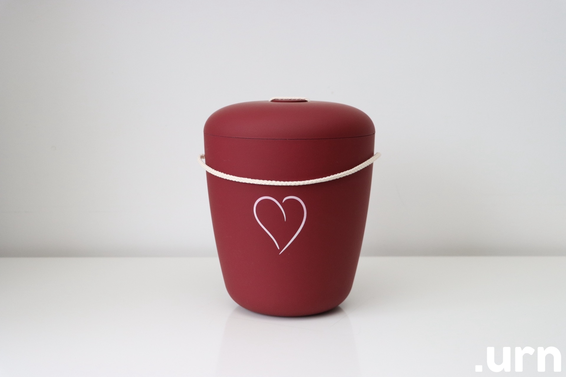 Biolagunev urn Miela süda 0154