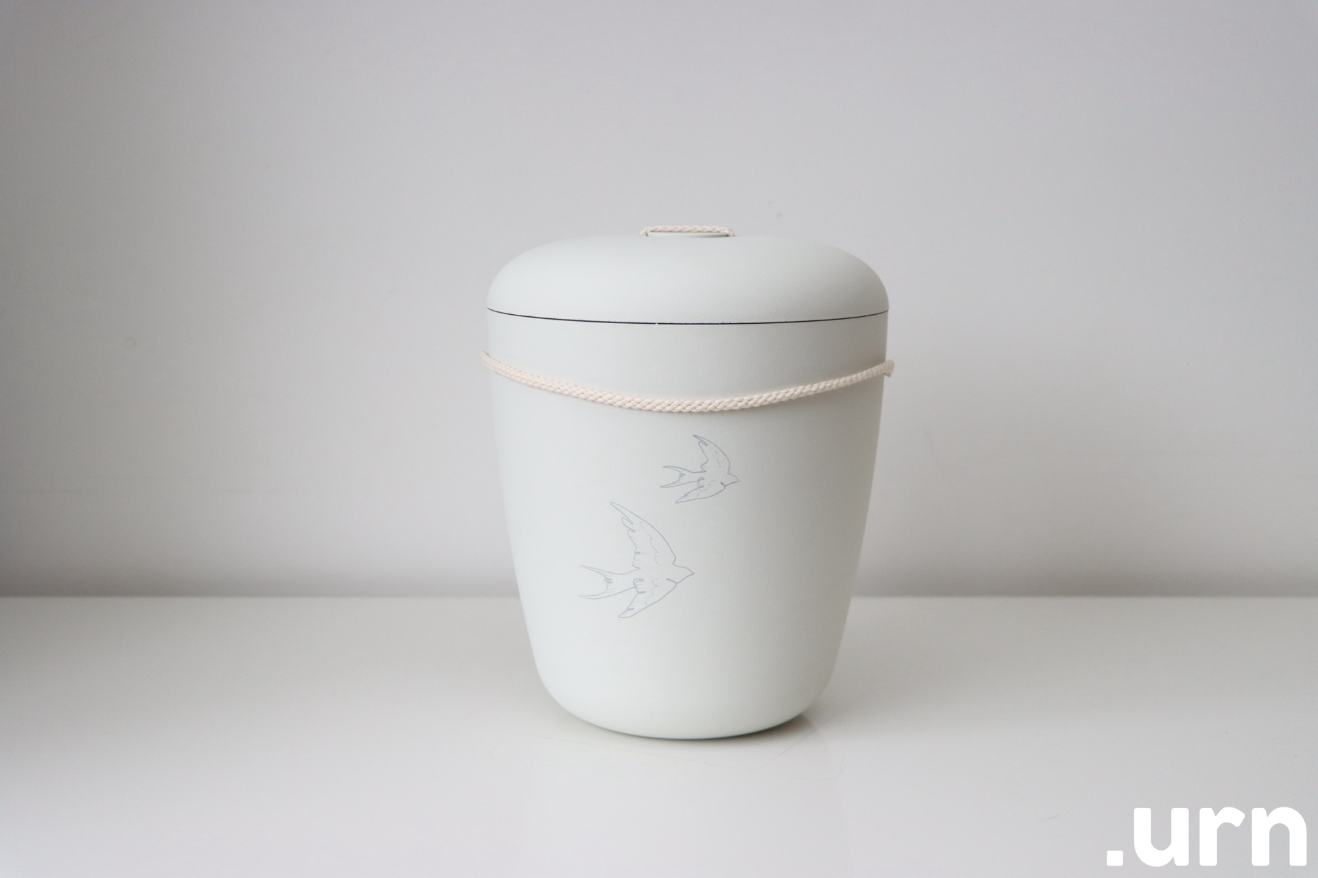 Biolagunev urn Pääsukesed 0146