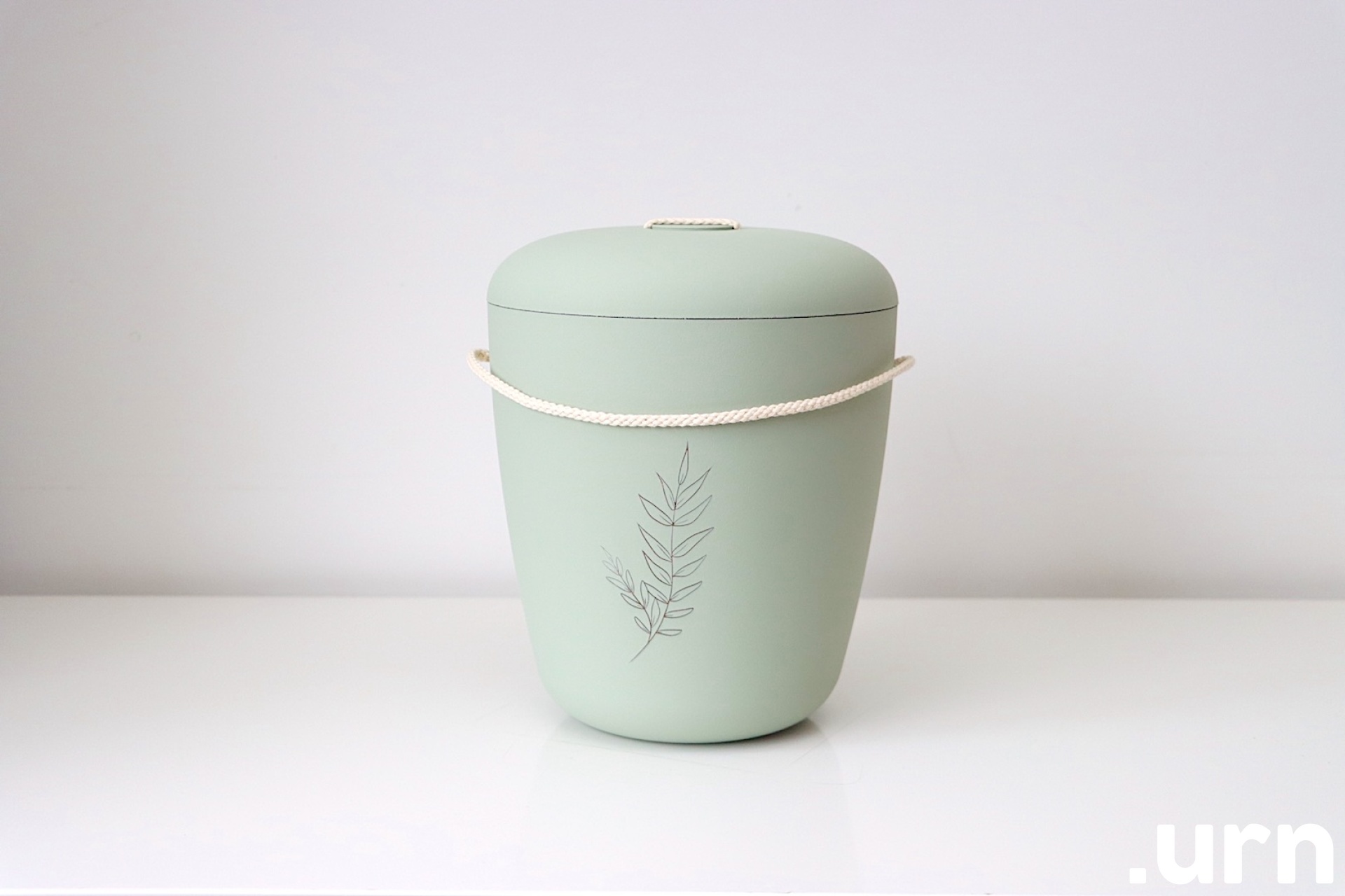 Biolagunev urn Oliiv 0142