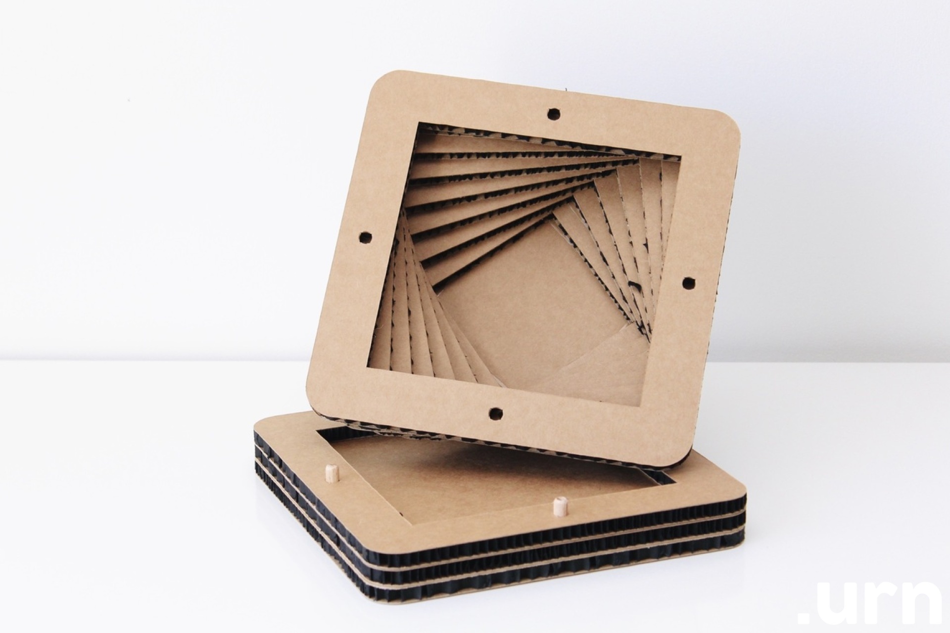 lemmiklooma urn vesta 2.JPG